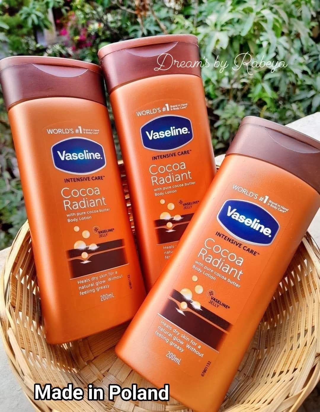 𝑽𝒂𝒔𝒆𝒍𝒊𝒏𝒆 𝑪𝒐𝒄𝒐𝒂 𝑹𝒂𝒅𝒊𝒂𝒏𝒕 𝑩𝒐𝒅𝒚 𝑳𝒐𝒕𝒊𝒐𝒏 200𝒎𝒍